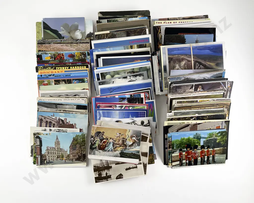 Large Qty Post WWII Tourist Post Cards Image 1++