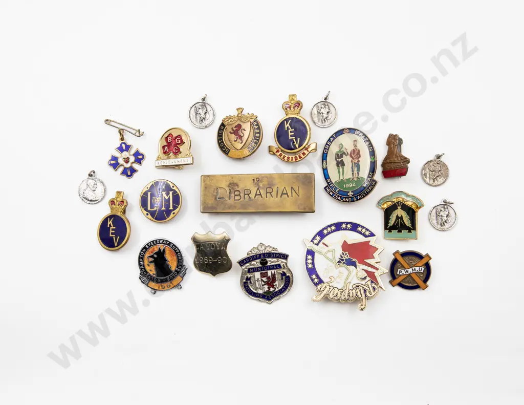 Collection Various Association Badges and Brooches (20) Image 1++