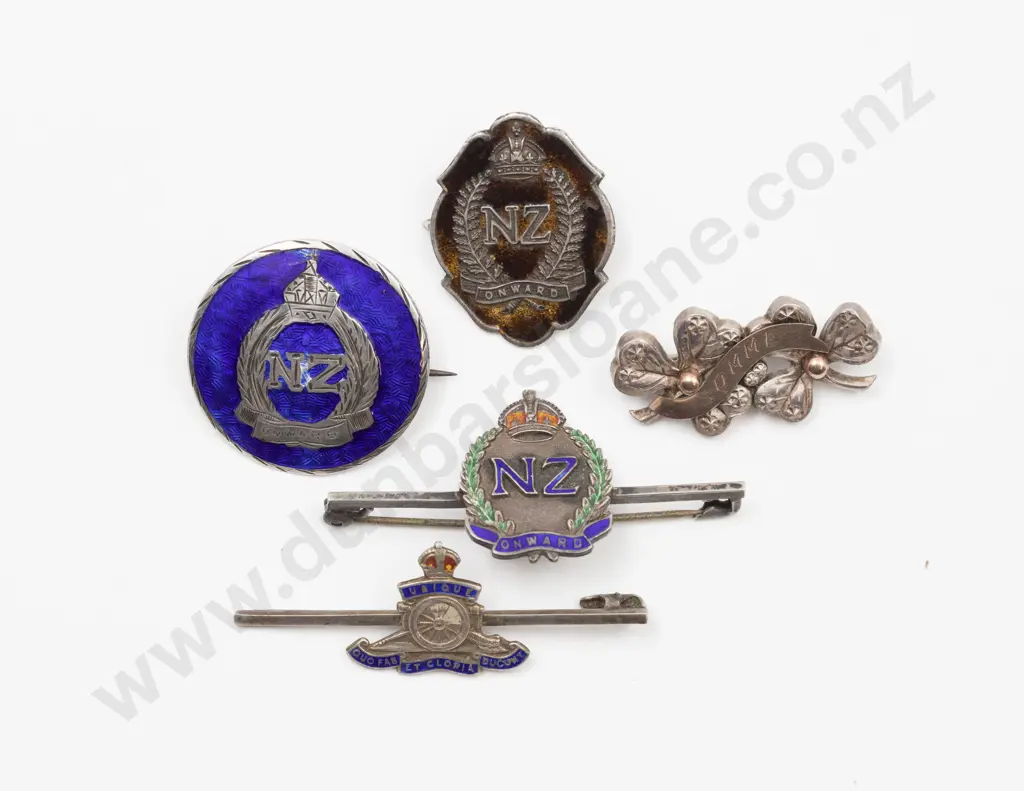 Five WWI Military 'Sweetheart' Brooches and Pins Image 1++