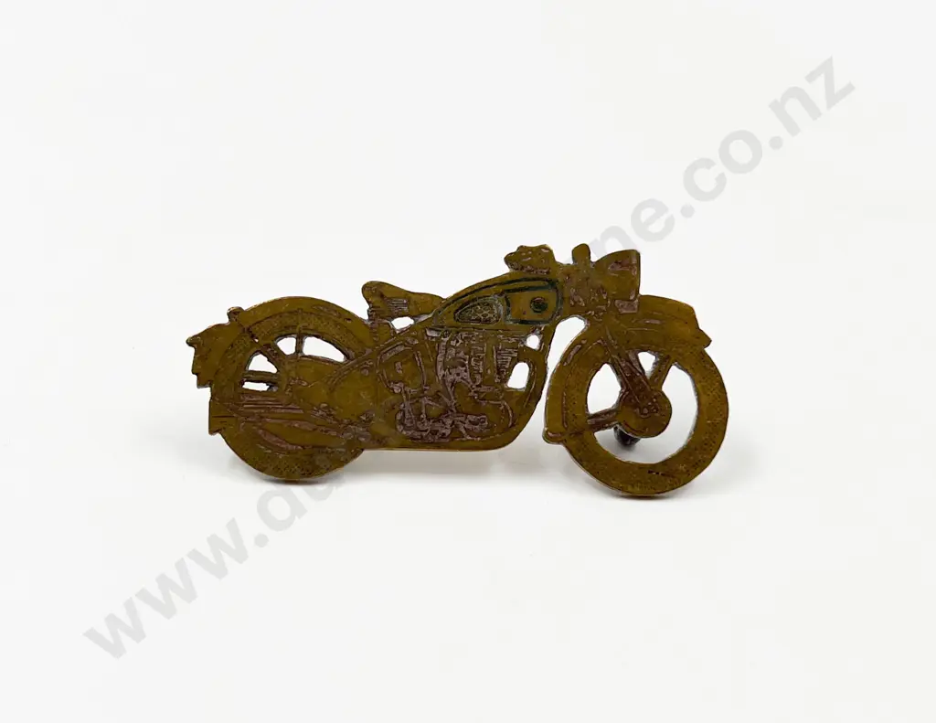 WWI Dispatch Rider Motorcycle Badge 1914-18 Image 1++