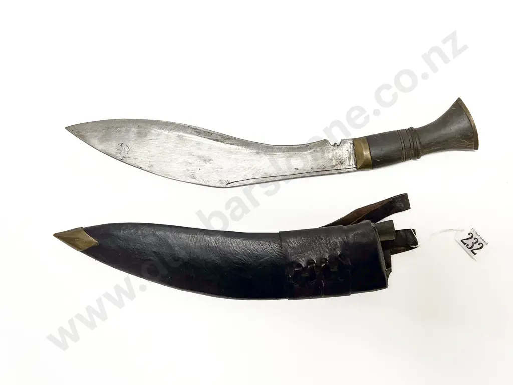 Traditional Khukuri (Tourist) Image 1++