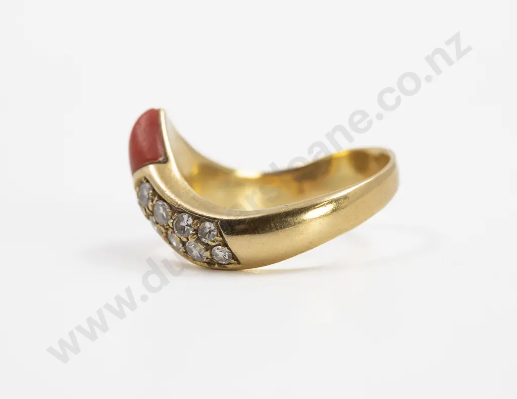 18ct Red Coral and Nine Stone Diamond Fancy Band Ring Image 1++