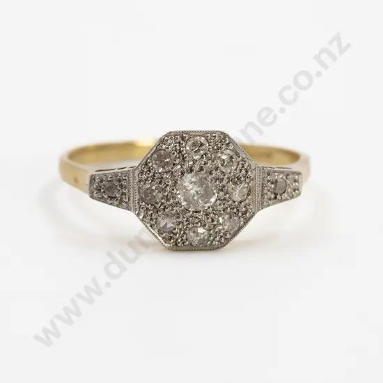 Early C20th 18ct Eleven Stone Diamond Cluster Ring
