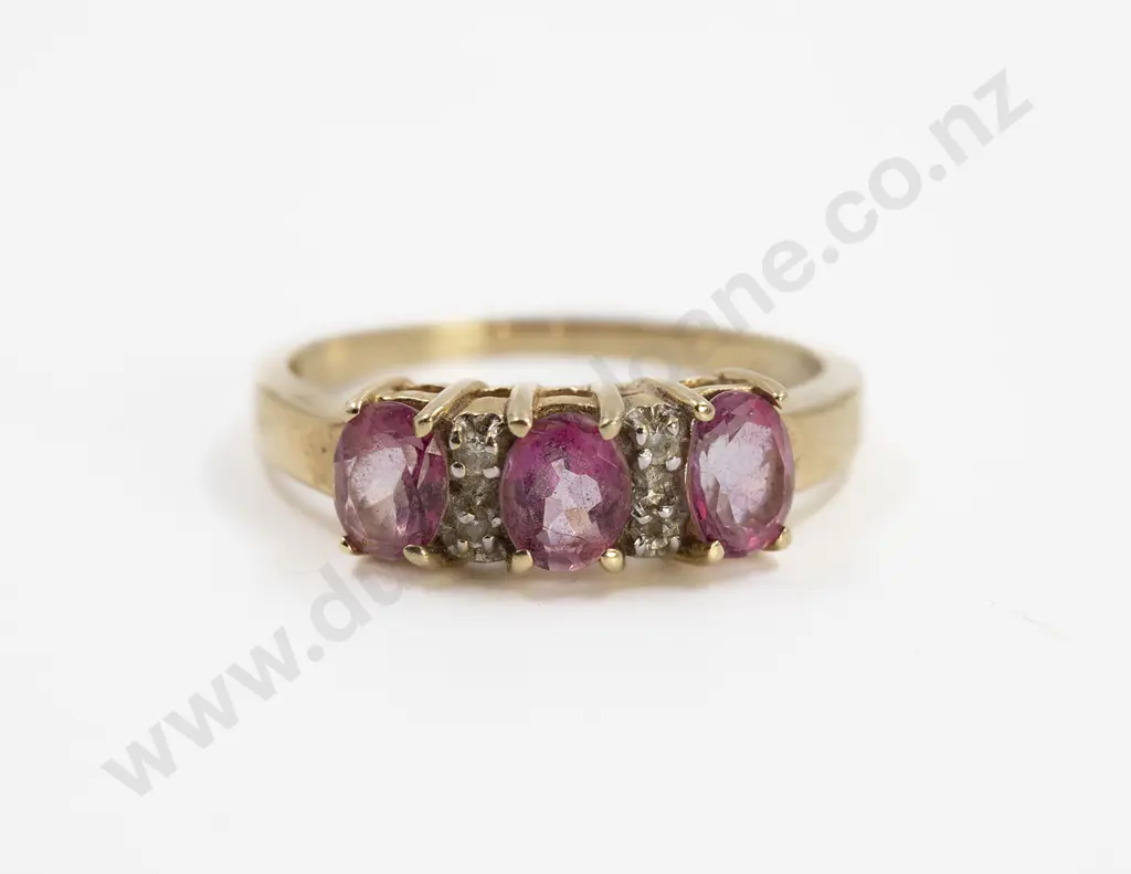14ct Three Stone Pink Peridot Bridge Ring Image 1++