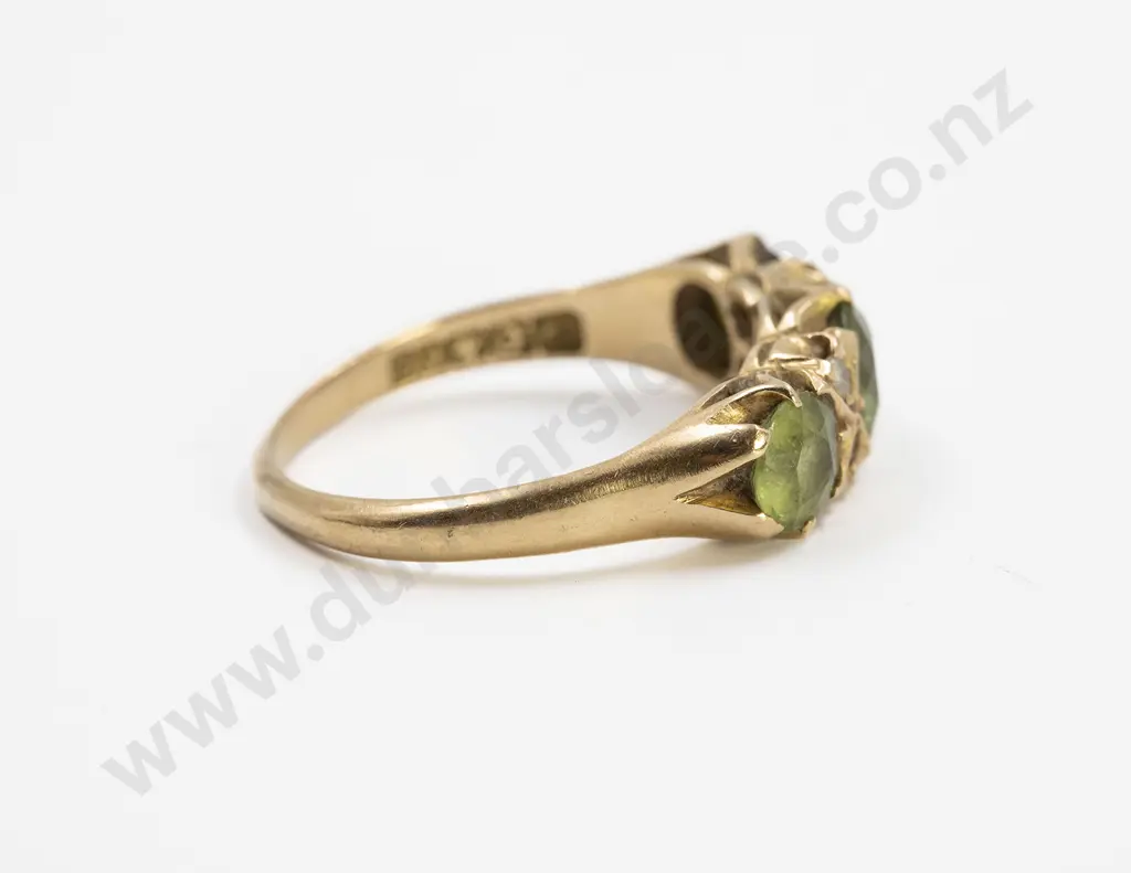 18ct Three Stone Green Peridot Bridge Ring Image 1++