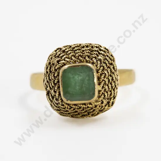 18ct Single Emerald Dress Ring