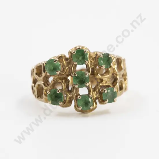 9ct Seven Stone Emerald Modern Design Band Ring
