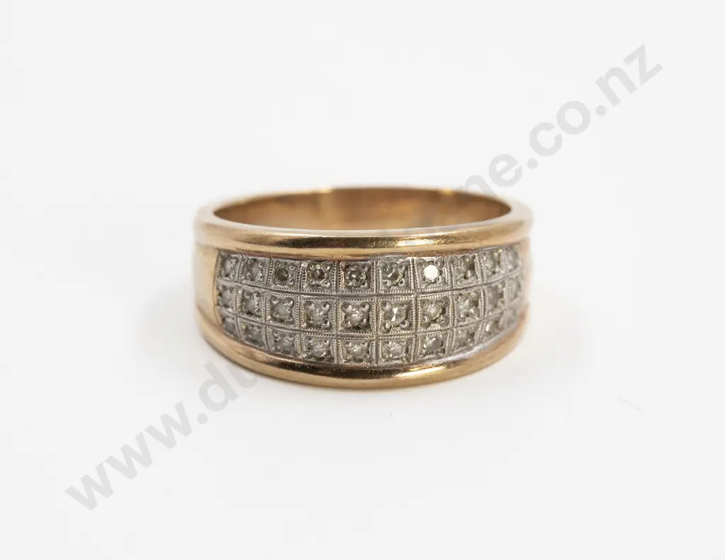 9ct 30stone Diamond Band Ring Image 1++