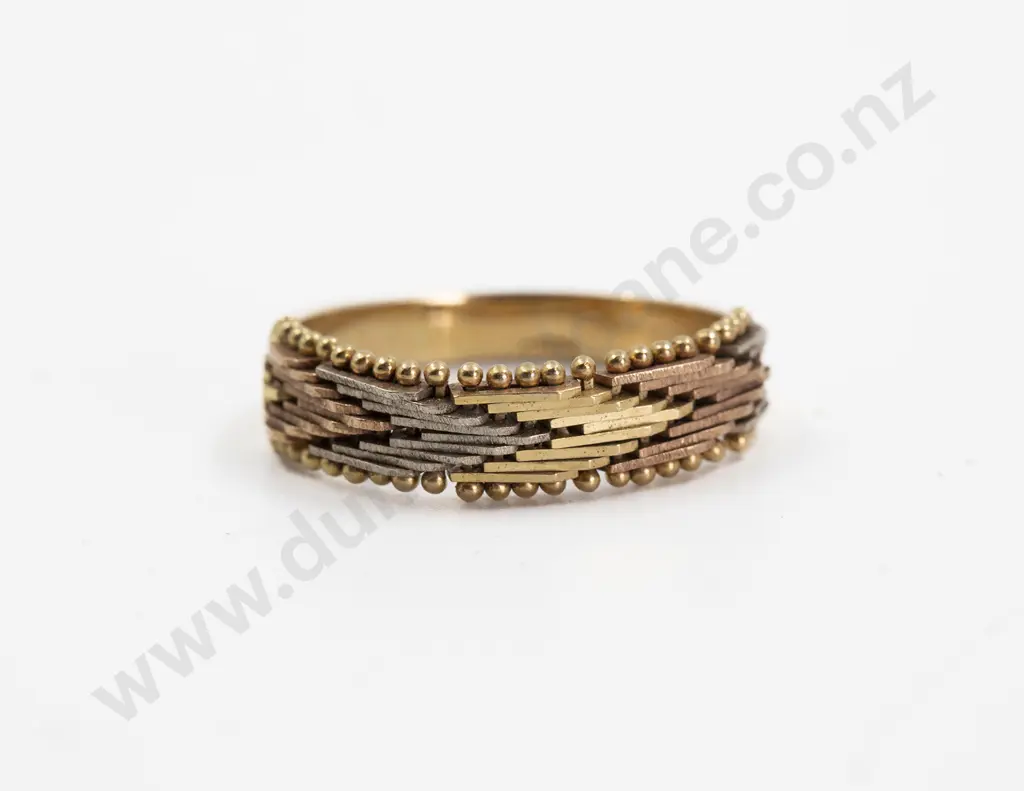 18ct Tri-Colour Gold Fancy Band Ring Image 1++