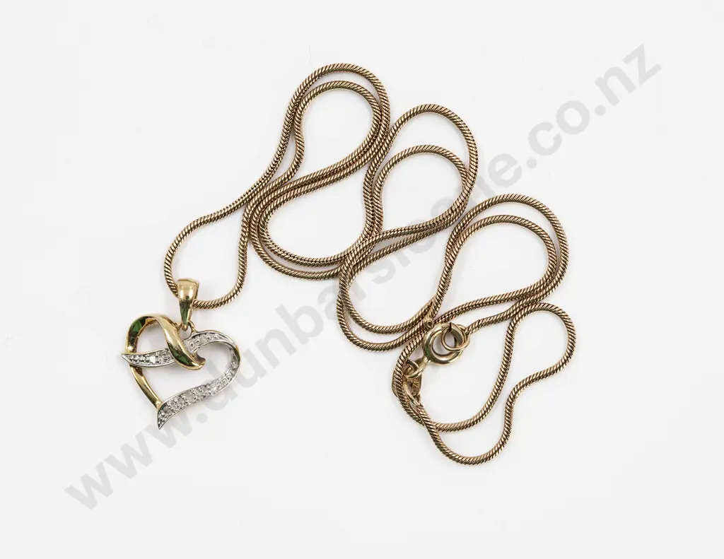 9ct Five Stone Diamond Set Heart Pendant Image 1++