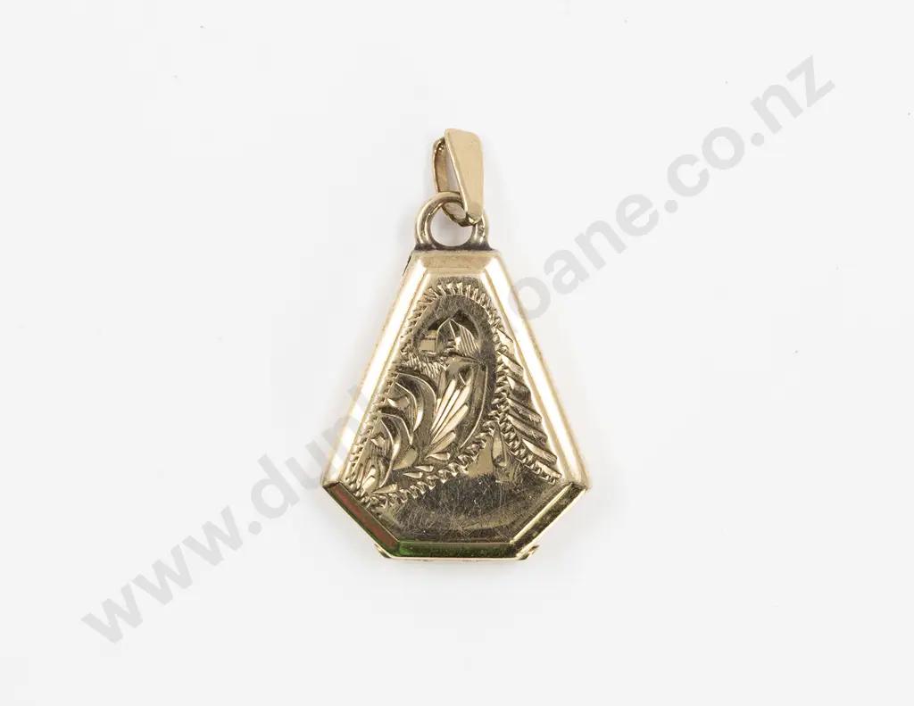 9ct Irregular Hexagonal Shaped Photo Locket Image 1++