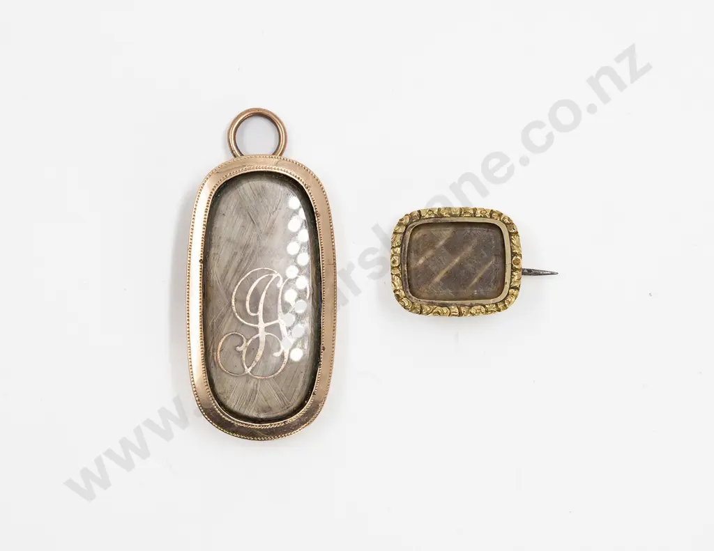 Georgian Gold (9ct) Hair Memorial Brooch/Pendant Image 1++