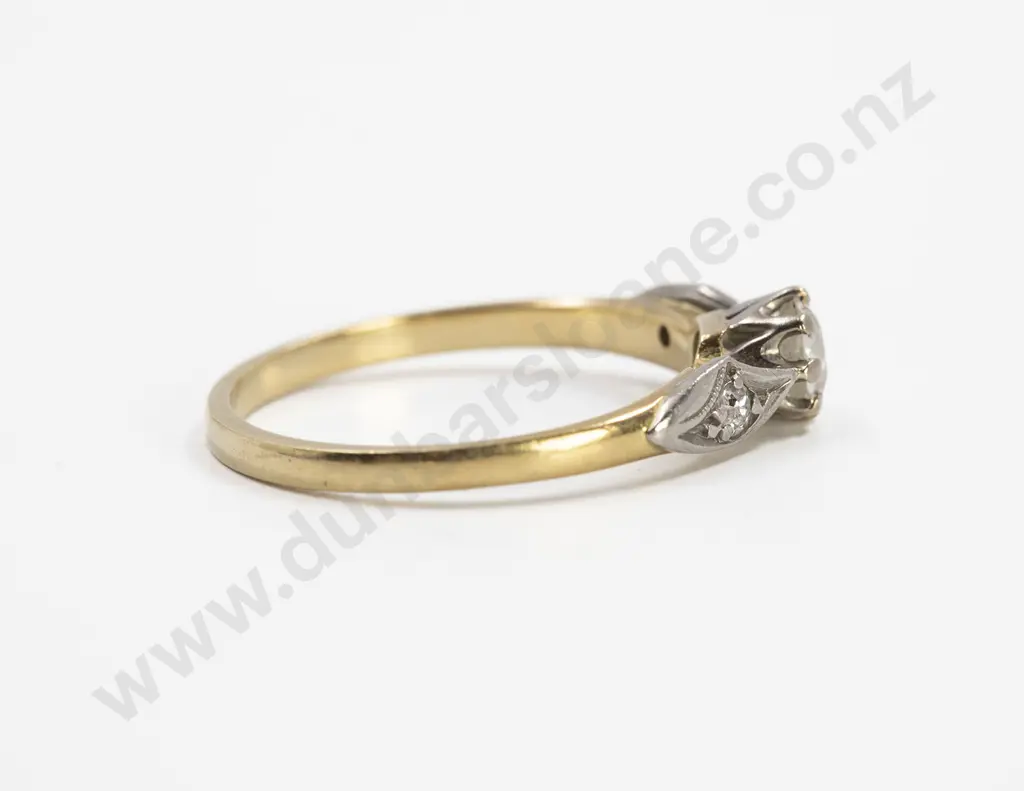 Vintage 18ct Solitaire Diamond Ring Image 1++