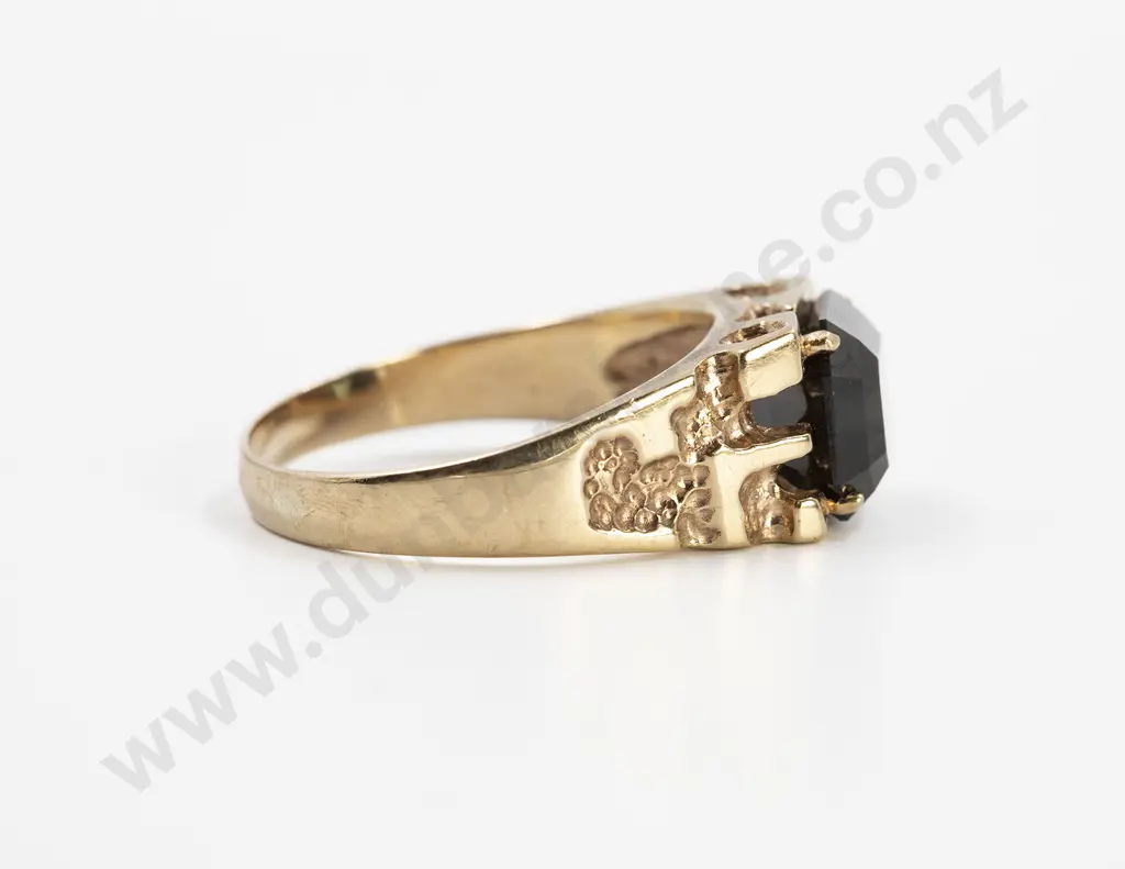 9ct Single Sapphire Gents Dress Ring Image 1++