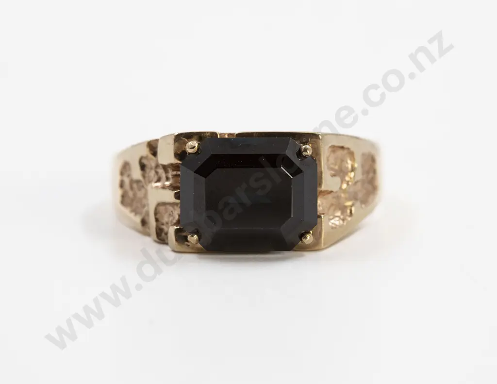 9ct Single Sapphire Gents Dress Ring Image 1++
