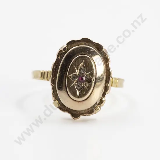 18ct & 9ct Target Panel Ring