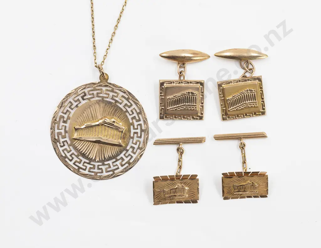 Two Pair 14ct Cuff Links and Circular Pendant Image 1++