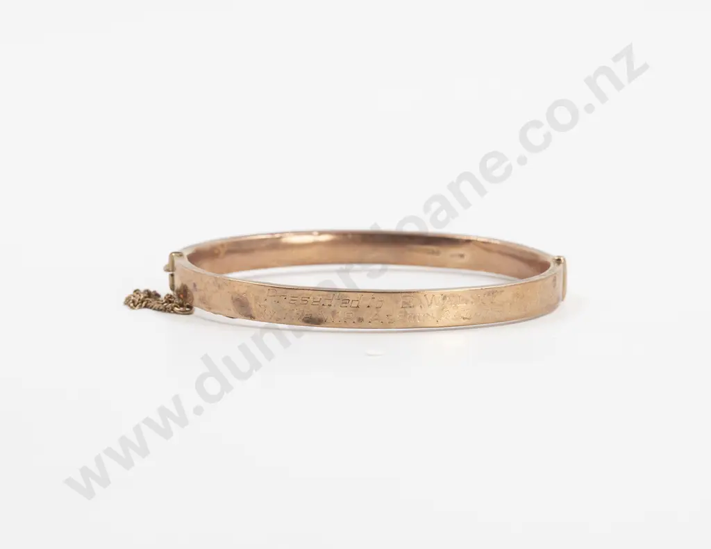 9ct Plain Hinged Snap Bangle Image 1++