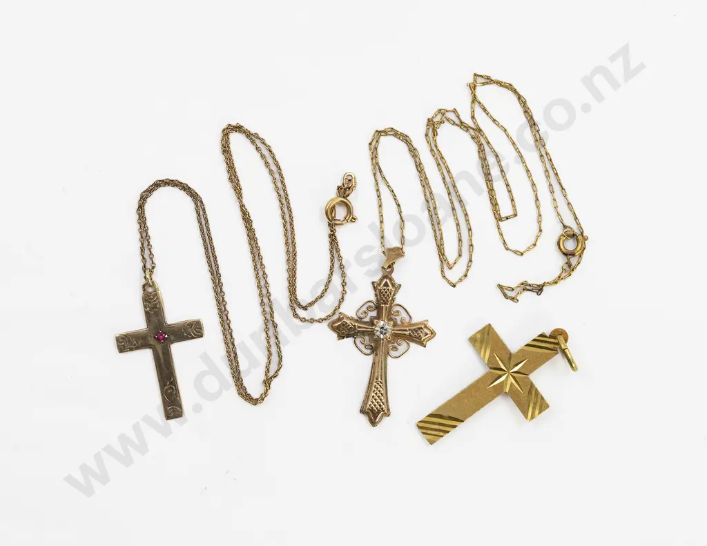 14ct and 9ct Cross Pendants Image 1++