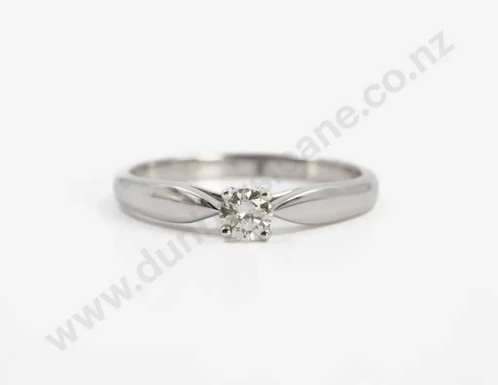 10ct Solitaire Diamond Ring Image 1++