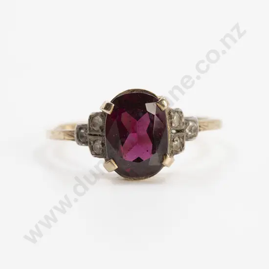 14ct Single Garnet Ring
