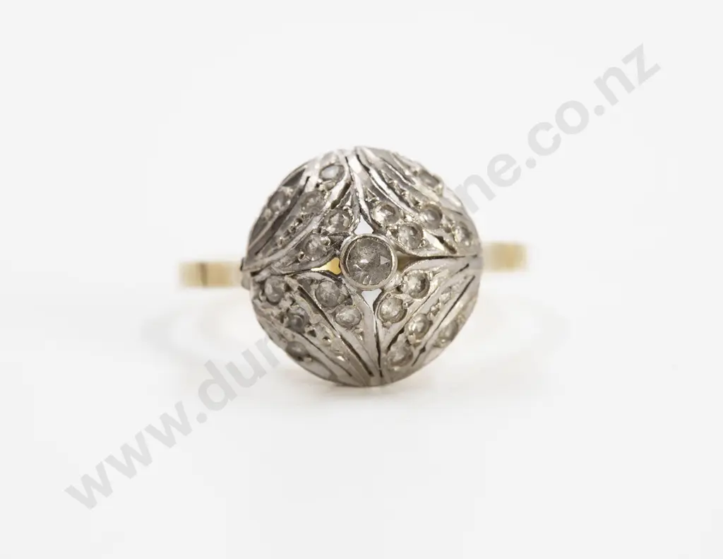 18ct Spinel Studded Fancy Dome Ring Image 1++