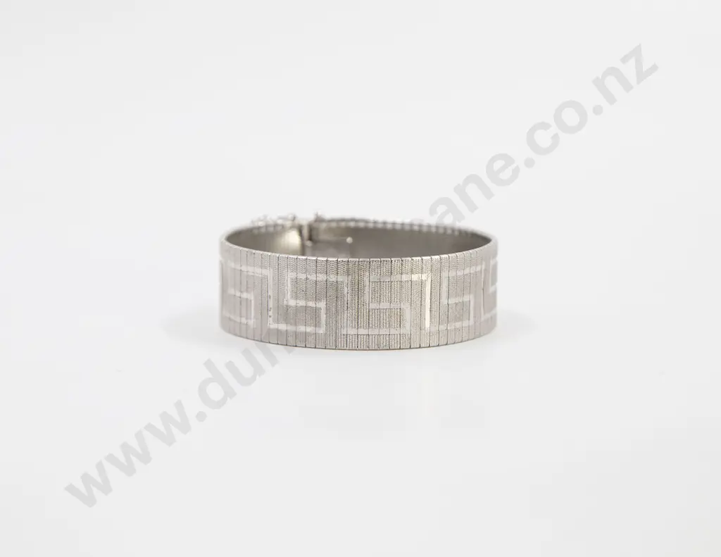 .835 Silver Fine Mesh Bracelet Image 1++