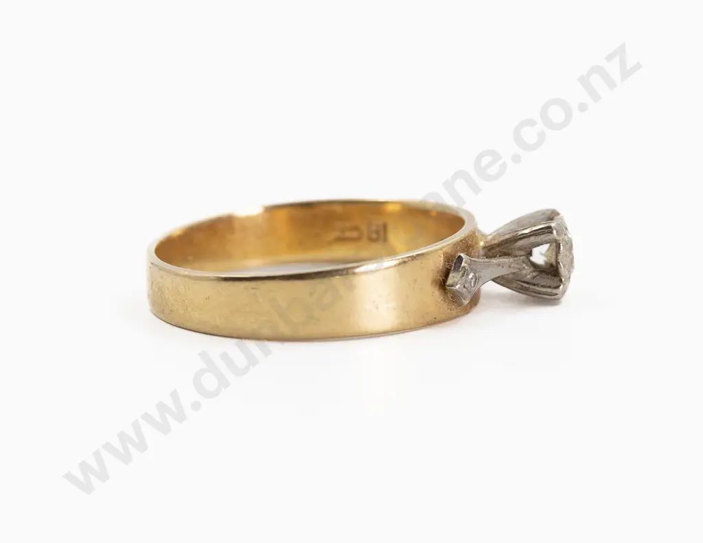 18ct Solitaire Diamond Ring Image 1++