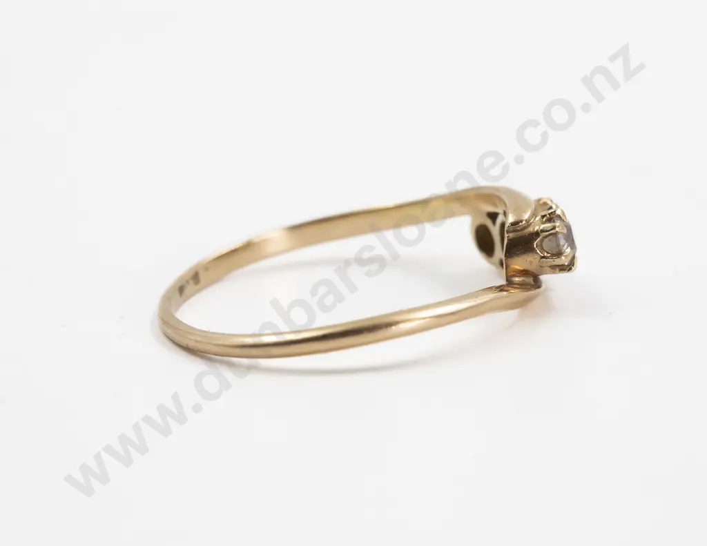 18ct Three Stone Diamond Ring Image 1++