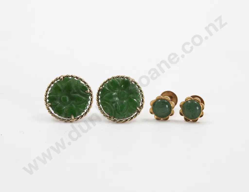 Pair 14ct Single Carved Floral Jade Earrings Image 1++