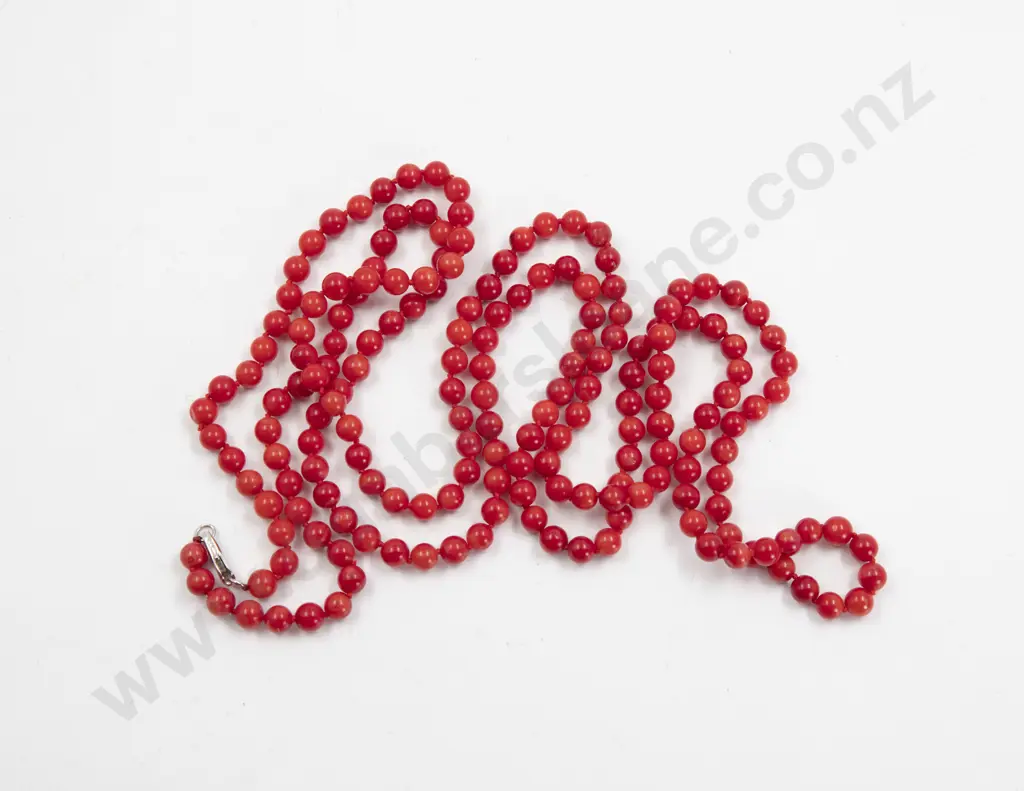 Uniform Single Strand Red Coral Bead Necklace Image 1++