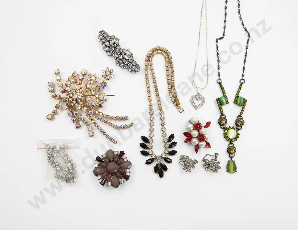 Small Collection Diamonte and Crystal Jewellery Image 1++