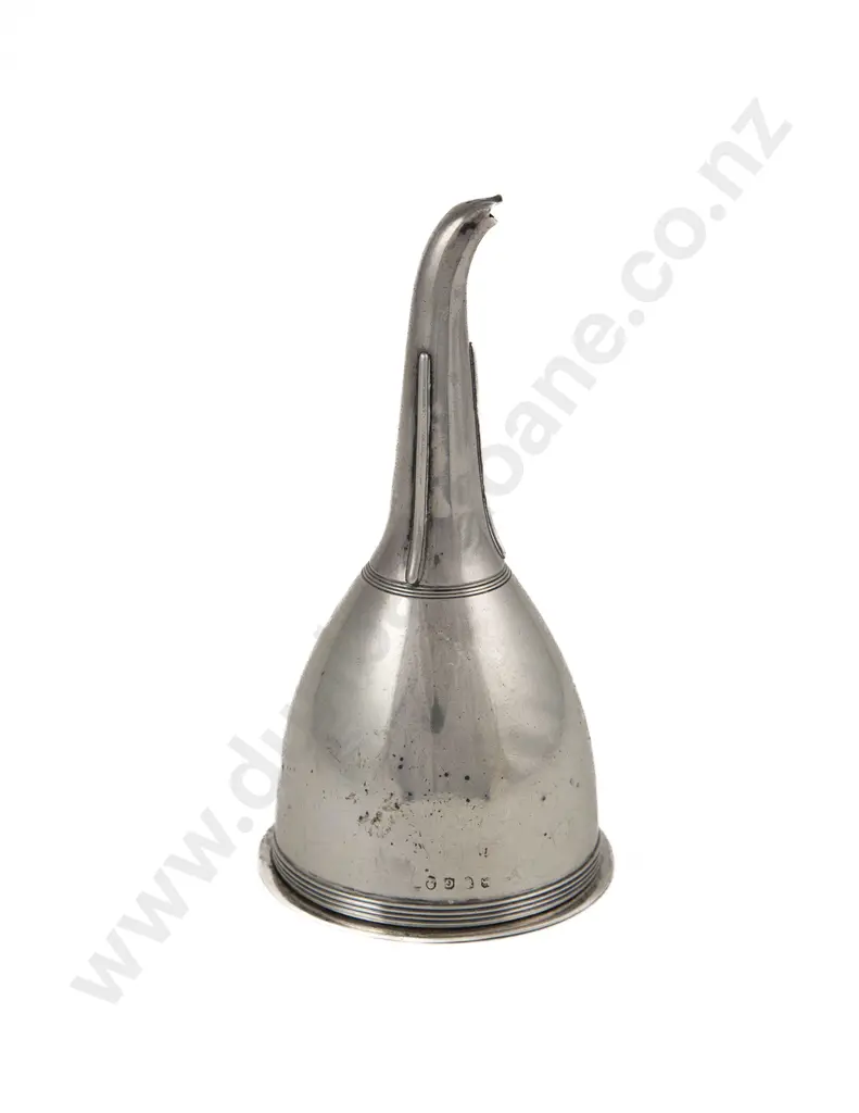 Geo III S/S Wine Funnel Image 1++