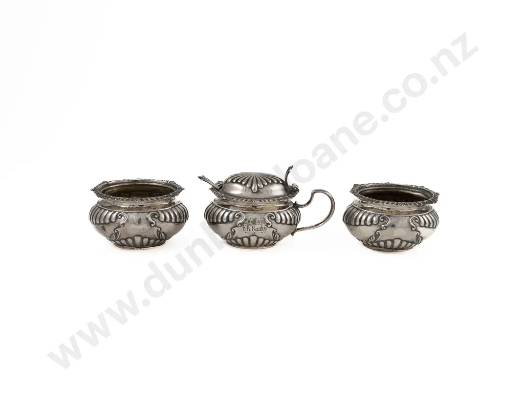Vict S/S 4 Piece Cruet Set Image 1++