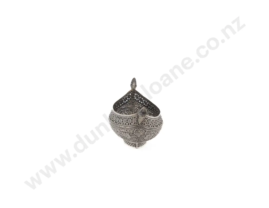 Finely Worked Indian Silver Boat Shaped Bowl Image 1++