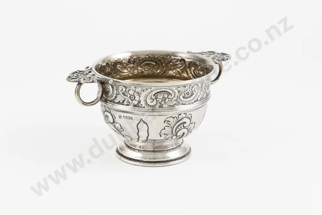 Edw VII S/S Two Handled Porringer Image 1++