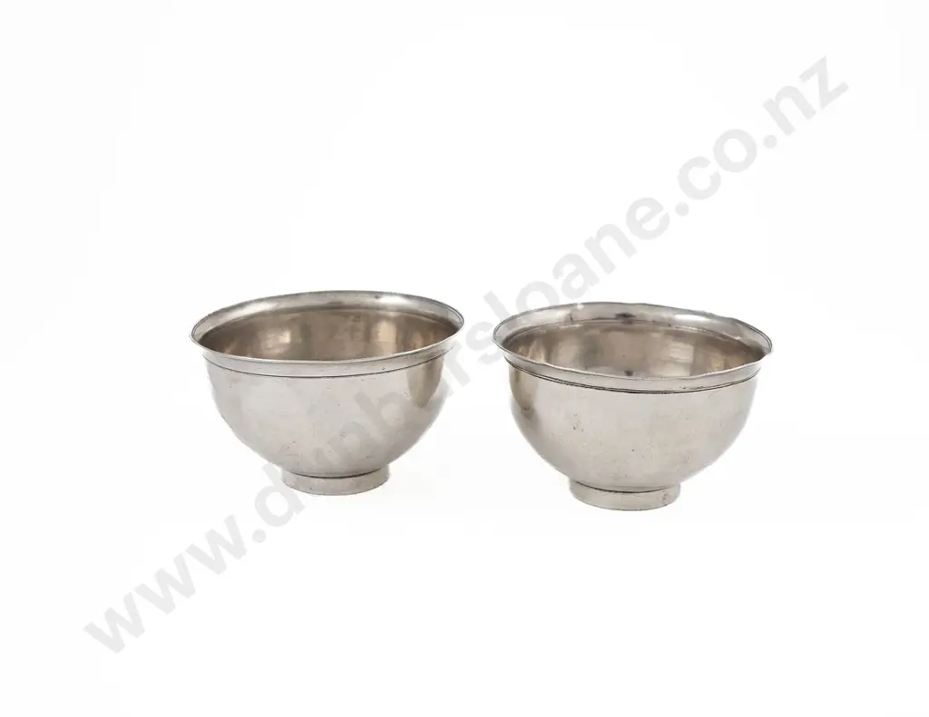 Pair Of Plain Indian Silver Footed Circular Bowls Image 1++