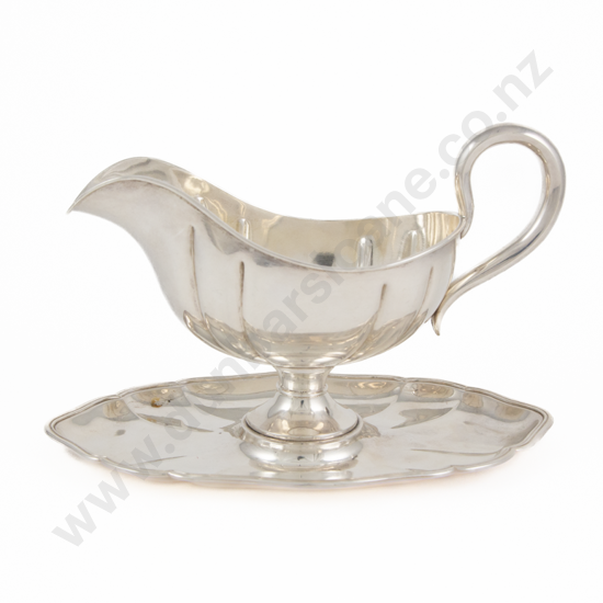 1920s Peter Hertz Danish Silver Gravy Boat Designed By Cristian Frederik Heise