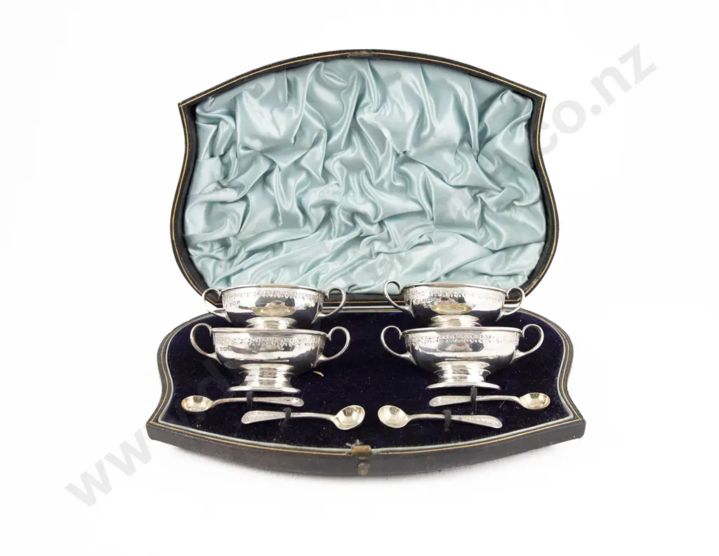 Cased Vict S/S 8 Piece Salt Set Image 1++