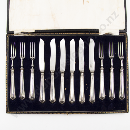 Cased Set Of 6 Geo V S/S Handled Dessert Knives & 6 Forks