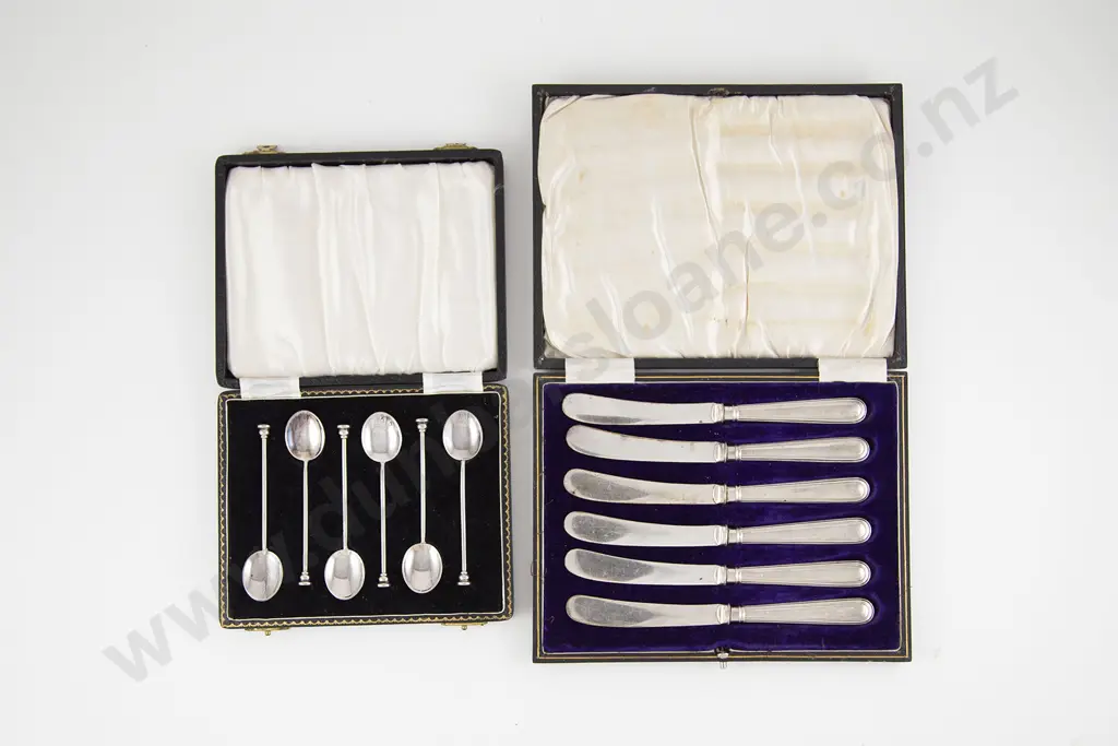 Cased Set Of 6 S/S Seal Top Coffee Spoons Image 1++