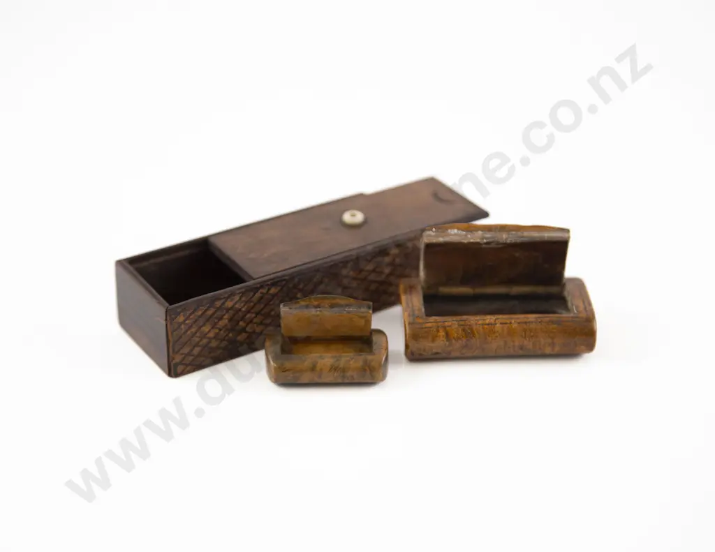 Two Victorian Fruit Wood Snuff Boxes and Trinket Box Image 1++