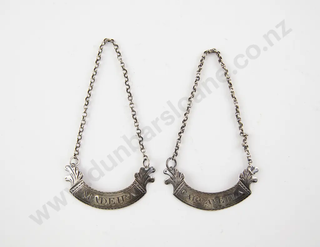 Pair GeoIII S/S Decanter Labels Image 1++