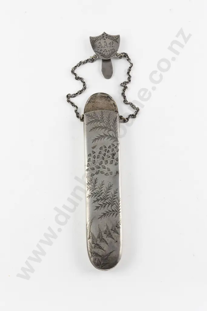 NZ Silver Spectacle Case with Chatelaine Belt Clip and Chain Image 1++