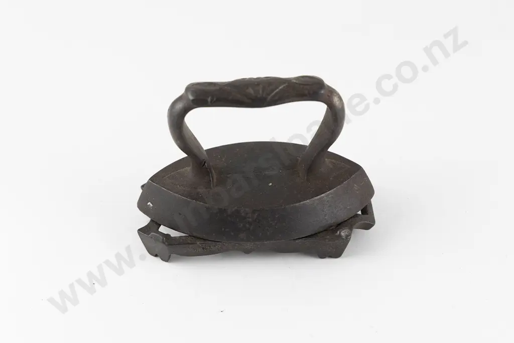 Victorian Cast Iron Lace Iron with Trivet Image 1++