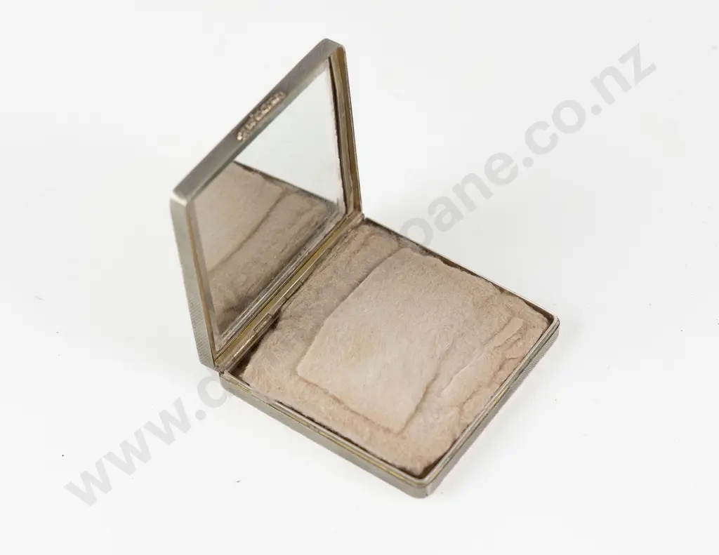 GeoIV Powder Compact Image 1++