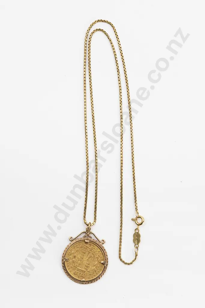 Victorian 1869 Full Sovereign in 9ct Pendant Mount Image 1++