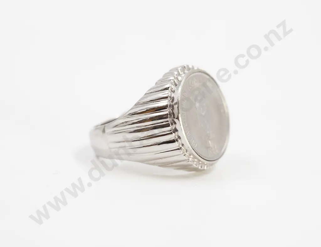 14ct White Gold 1988 Koala Platinum Coin Ring Image 1++