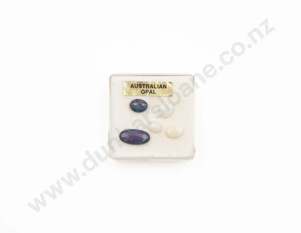 Five Unmounted Opal Gems Image 1++