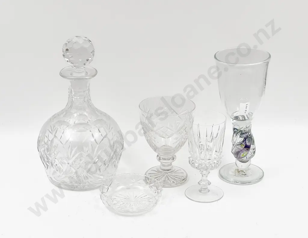 Small Quantity of Assorted Crystal and Glassware Including Decanter Image 1++